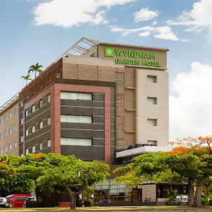 Wyndham Garden Downtown **** קנקון